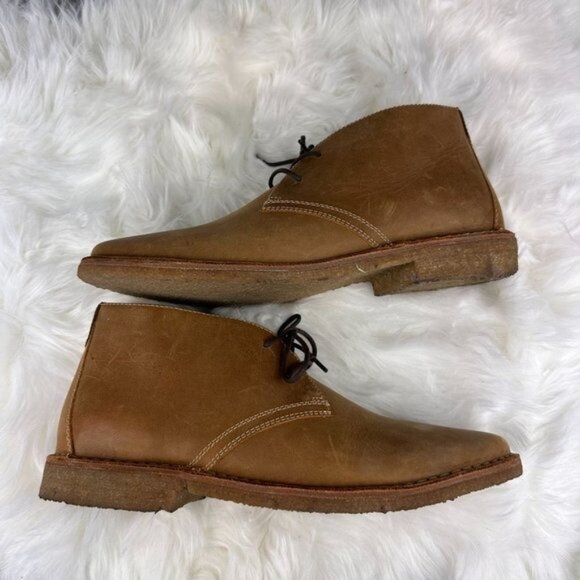 Johnston & Murphy Donnelson Chukka Boots in Brown main image 4